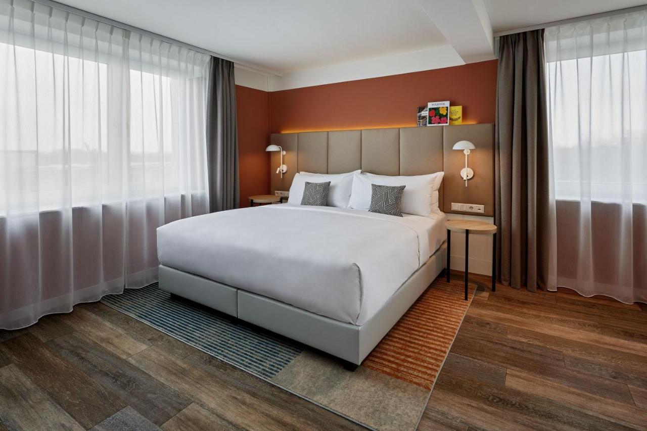 The Deutz, A Tribute Portfolio Hotel Cologne Exterior photo