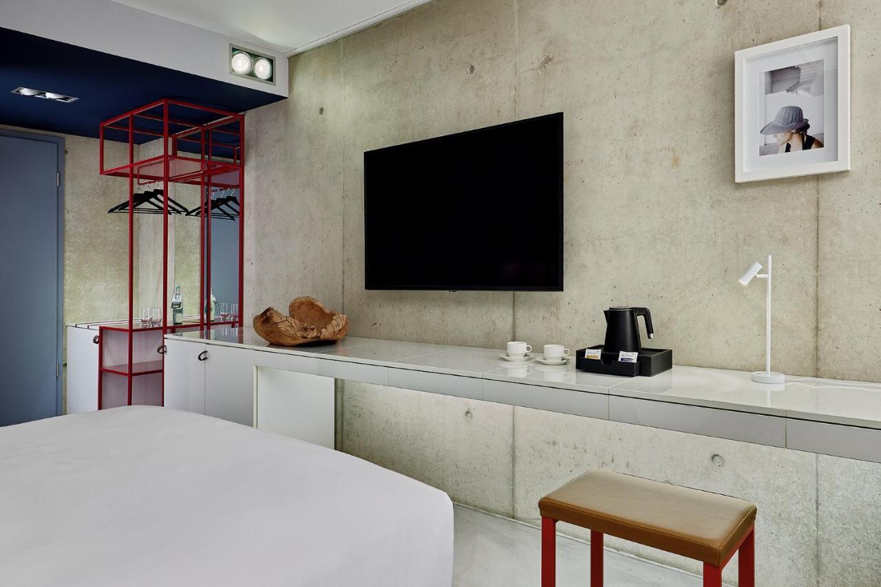 The Deutz, A Tribute Portfolio Hotel Cologne Exterior photo