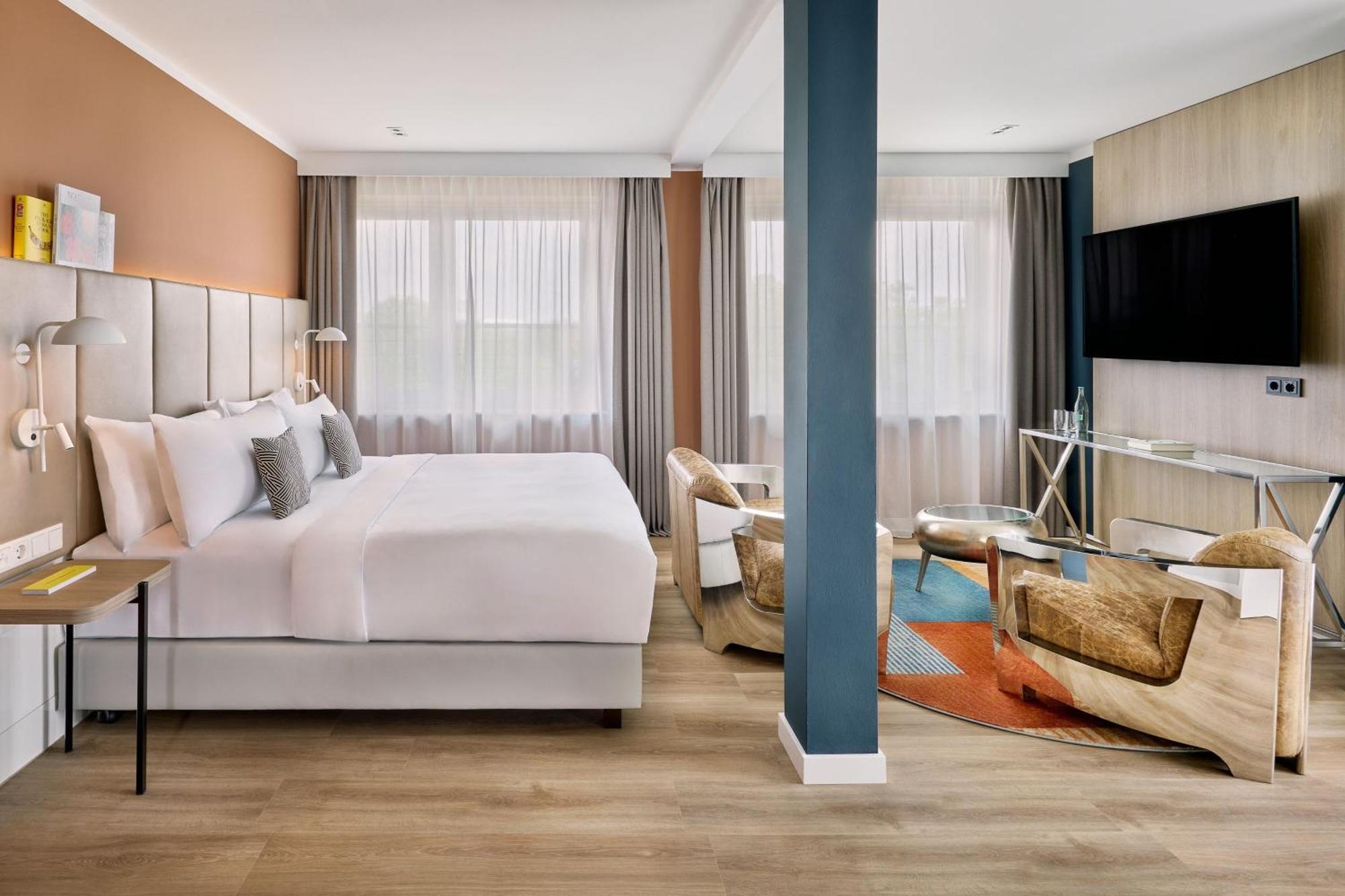 The Deutz, A Tribute Portfolio Hotel Cologne Exterior photo